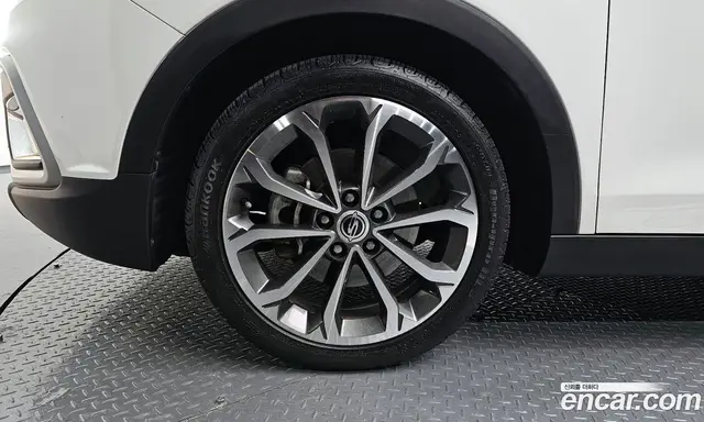 SsangYong TIBOLI 2016 1.6 автомат (гидро), миниатюра 5