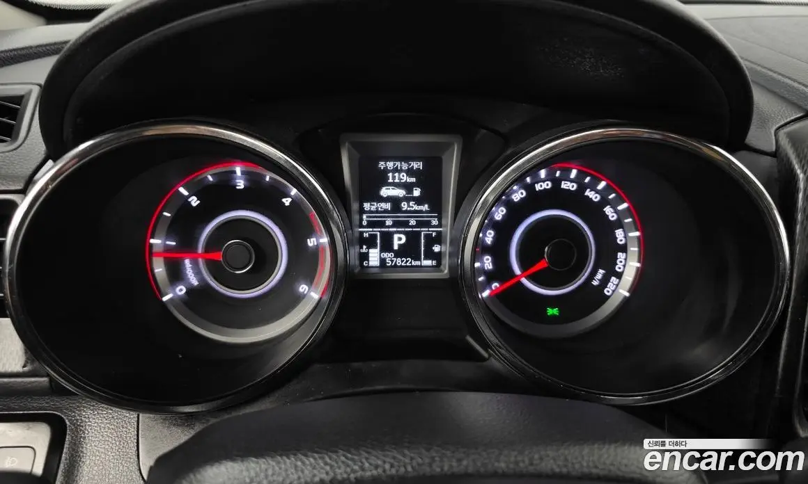 SsangYong TIBOLI 2016 1.6 автомат (гидро), фото 11