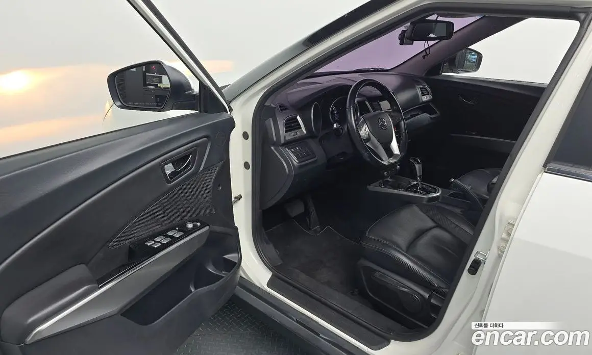 SsangYong TIBOLI 2016 1.6 автомат (гидро), фото 12
