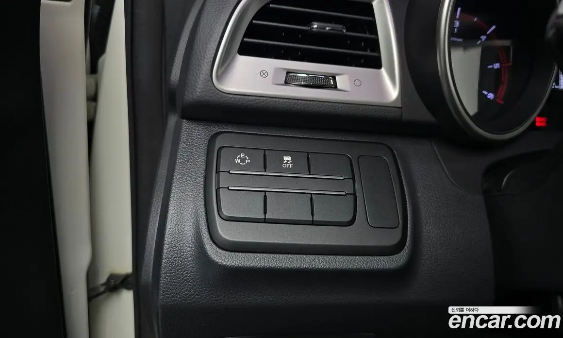 SsangYong TIBOLI 2016 1.6 автомат (гидро), фото 23