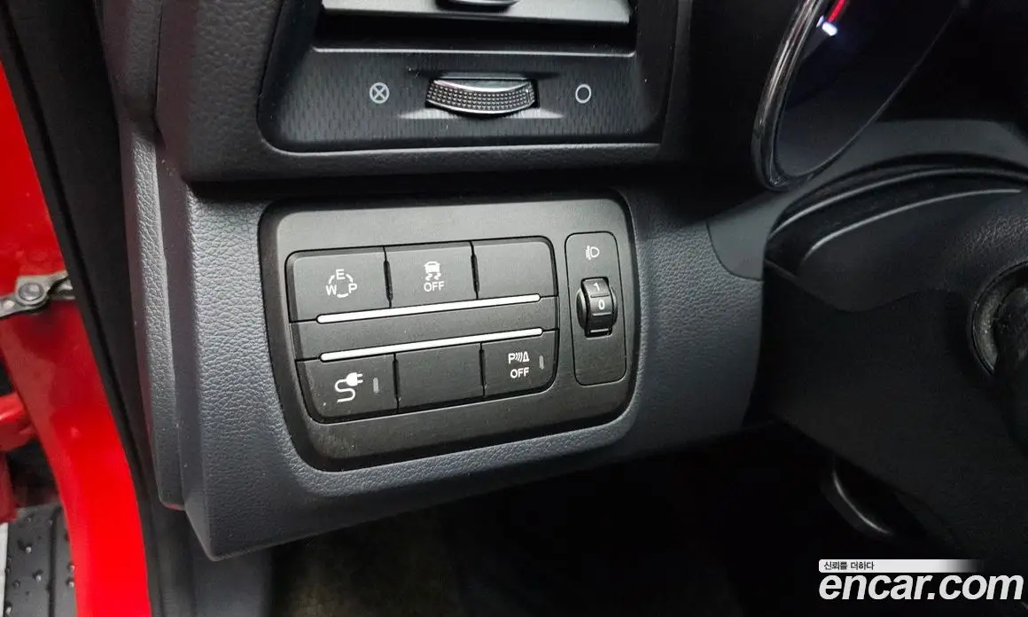 SsangYong TIBOLI 2016 1.6 автомат (гидро), фото 17