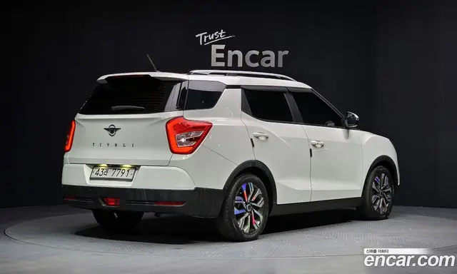 SsangYong TIBOLI 2018 1.6 автомат (гидро), миниатюра 2