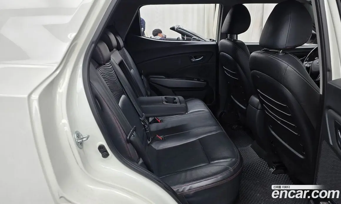 SsangYong TIBOLI 2018 1.6 автомат (гидро), фото 12