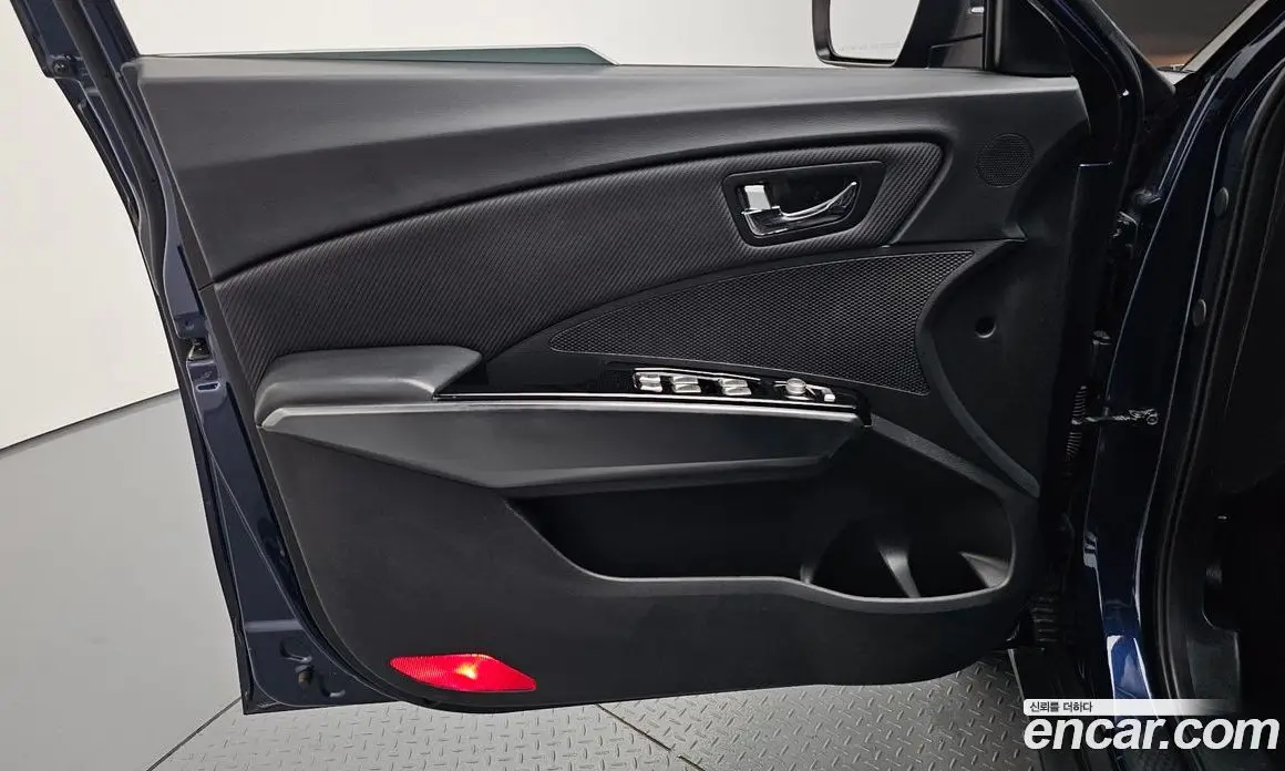 SsangYong TIBOLI 2018 1.6 автомат (гидро), фото 14