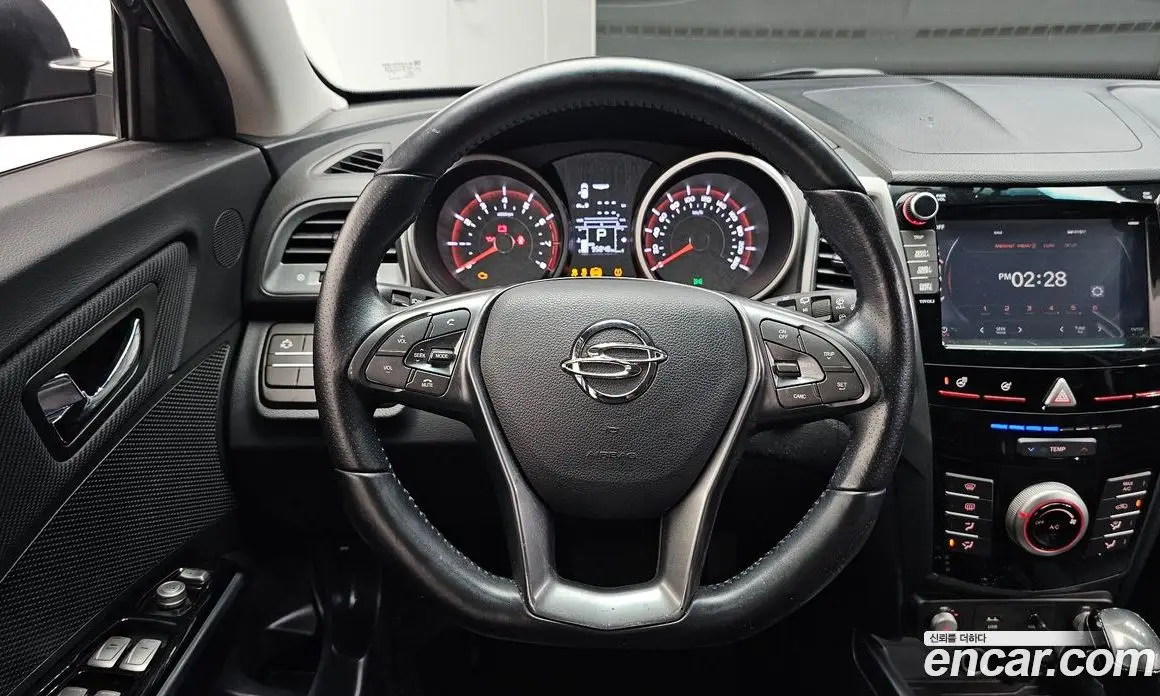 SsangYong TIBOLI 2018 1.6 автомат (гидро), фото 19