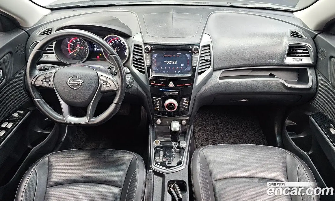 SsangYong TIBOLI 2018 1.6 автомат (гидро), фото 10
