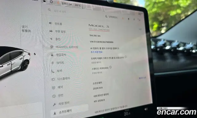 Tesla Model 3 2019 автомат (гидро), миниатюра 9