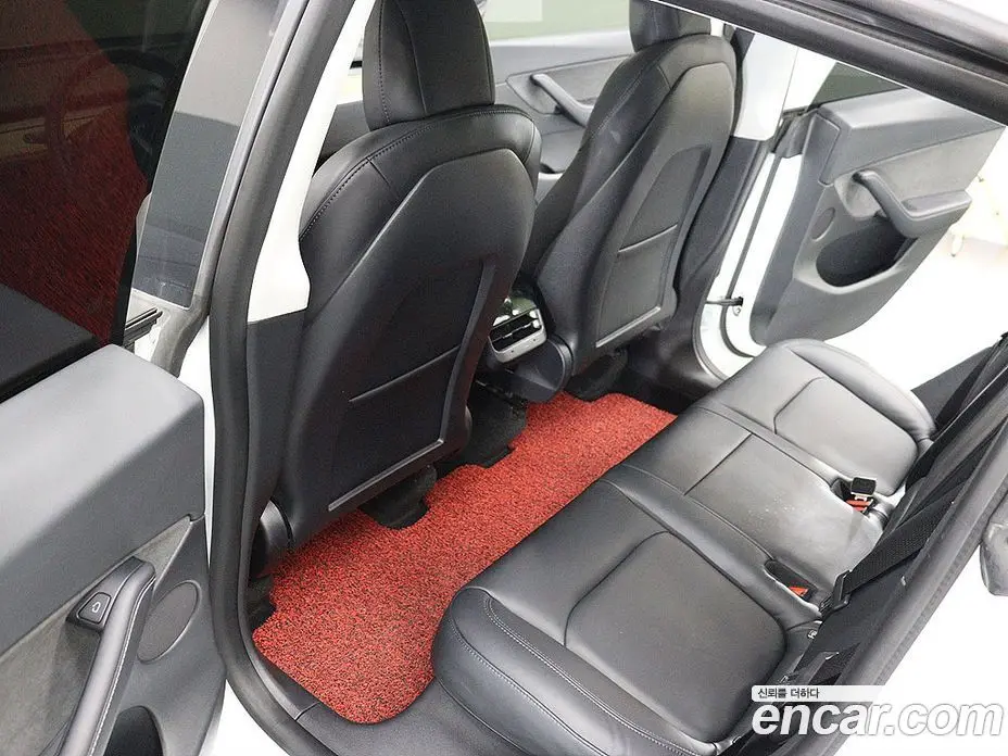 Tesla Model Y 2022 0.2 автомат (гидро), фото 17