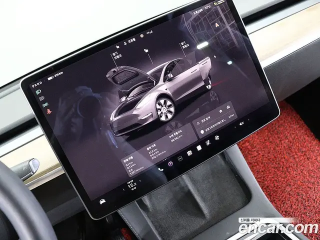 Tesla Model Y 2022 0.2 автомат (гидро), миниатюра 7