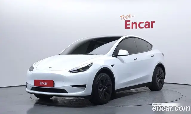 Tesla Model Y, 2024, 33 564 км