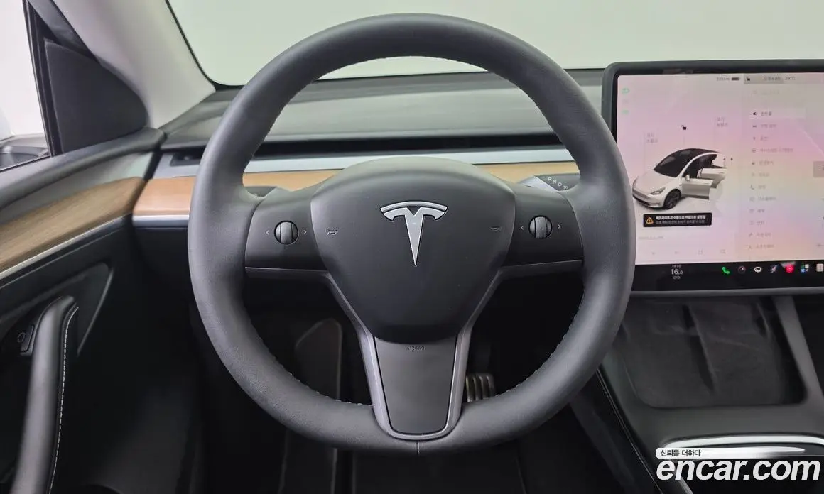 Tesla Model Y 2024 0.2 автомат (гидро), фото 13
