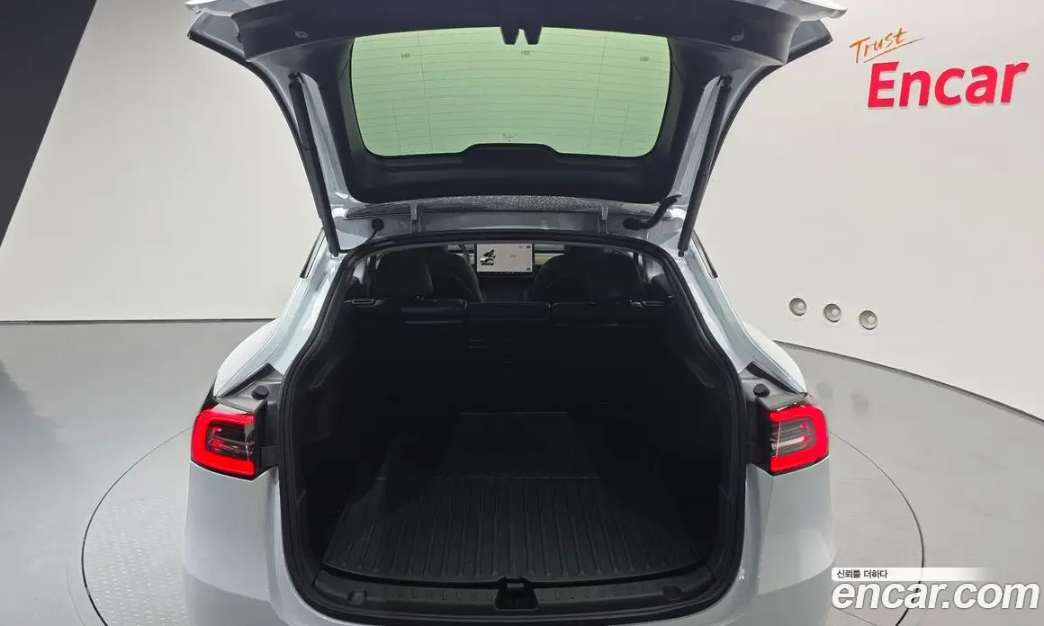 Tesla Model Y 2024 0.2 автомат (гидро), фото 20