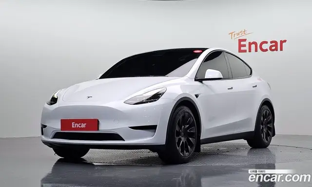 Tesla Model Y, 2024, 58 207 км