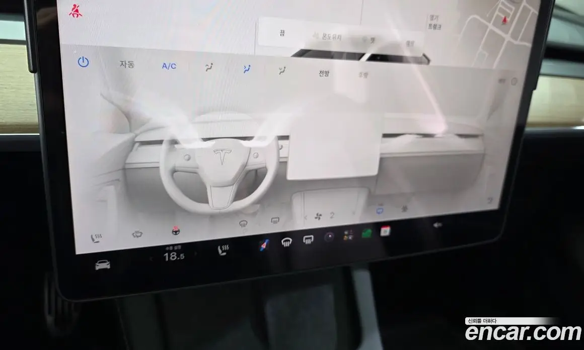Tesla Model Y 2024 0.2 автомат (гидро), фото 22