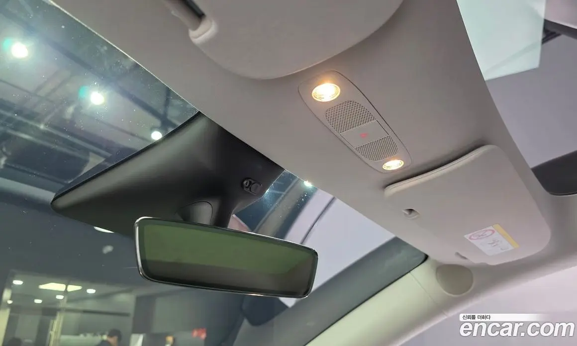 Tesla Model Y 2024 0.2 автомат (гидро), фото 28