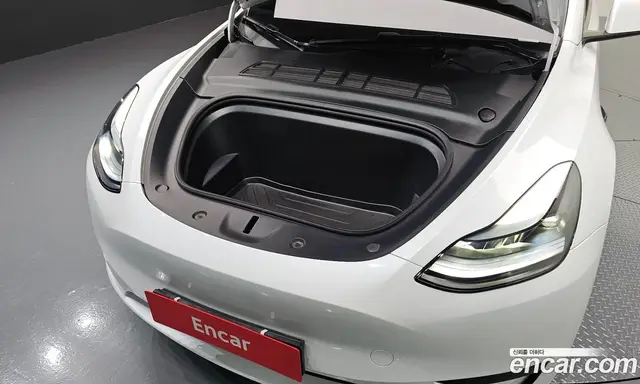 Tesla Model Y 2024 0.2 автомат (гидро), миниатюра 6
