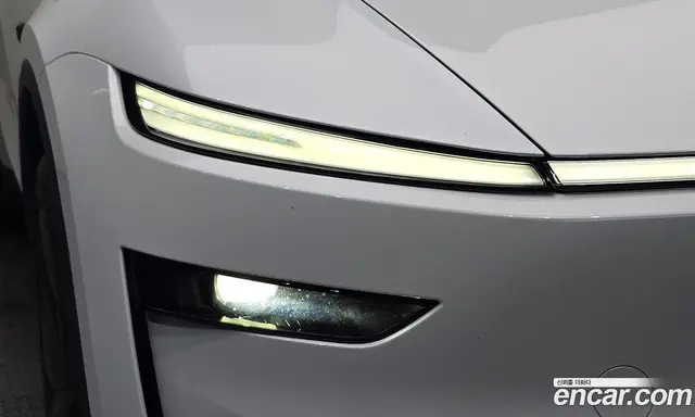 Tesla Model Y 2025 0.2 автомат (гидро), миниатюра 8