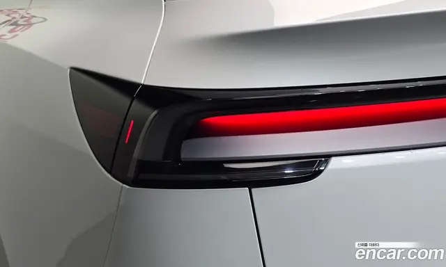 Tesla Model Y 2025 0.2 автомат (гидро), миниатюра 9