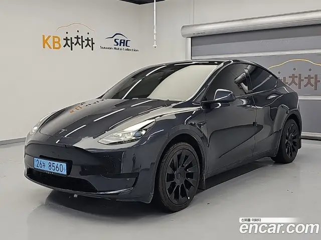 Tesla Model Y, 2025, 43 880 км