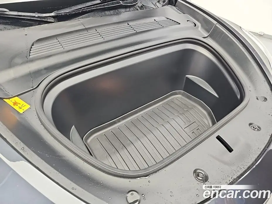 Tesla Model Y 2025 автомат (гидро), фото 5