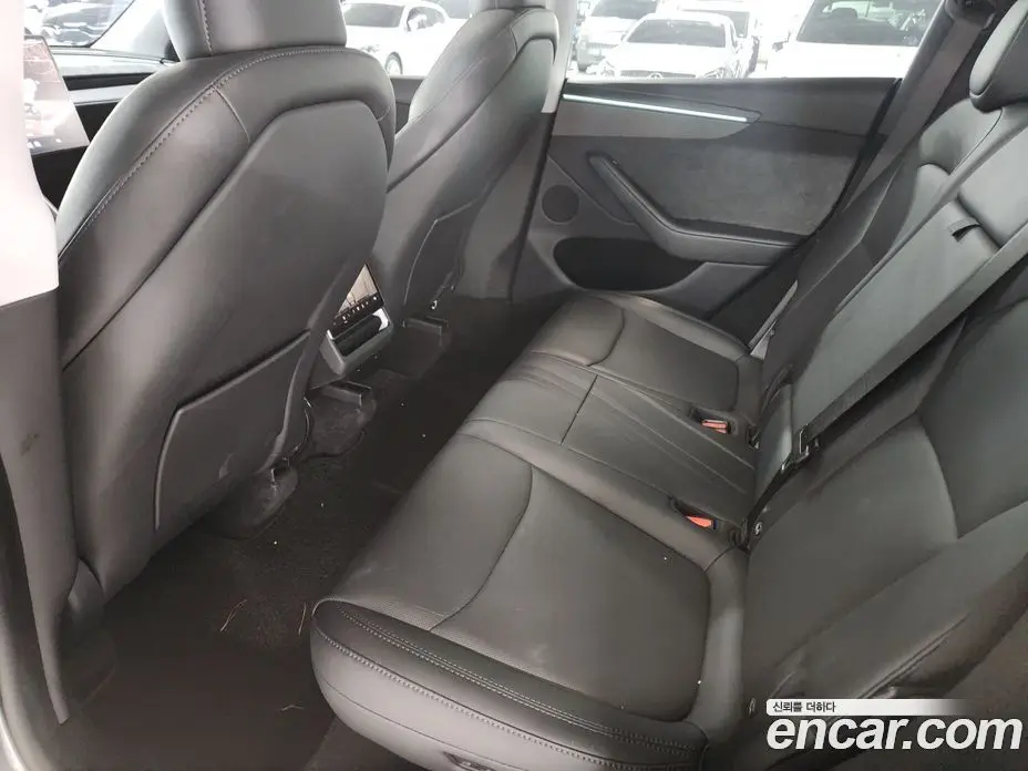 Tesla Model Y 2025 0.2 автомат (гидро), фото 11