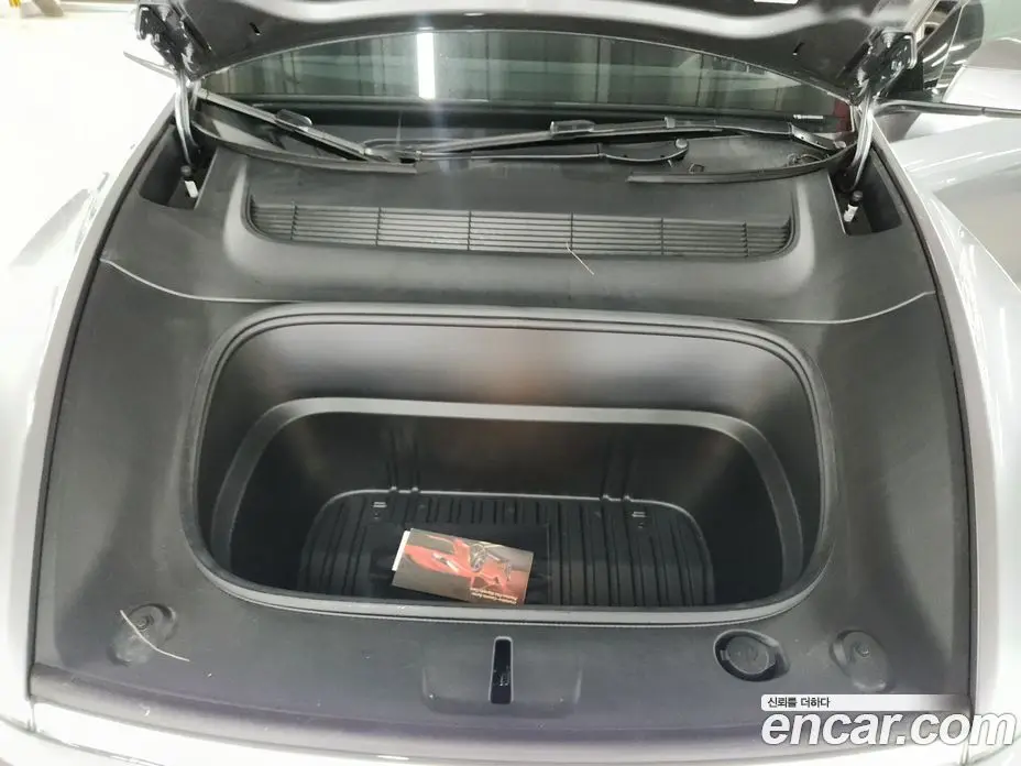 Tesla Model Y 2025 0.2 автомат (гидро), фото 17