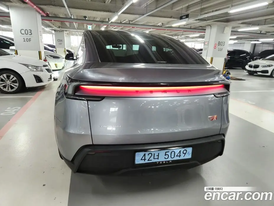 Tesla Model Y 2025 0.2 автомат (гидро), фото 4
