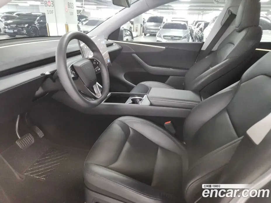Tesla Model Y 2025 0.2 автомат (гидро), фото 10