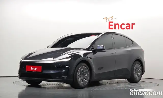 Tesla Model Y, 2026, 1 240 км