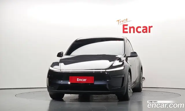 Tesla Model Y 2026 0.2 автомат (гидро), миниатюра 3