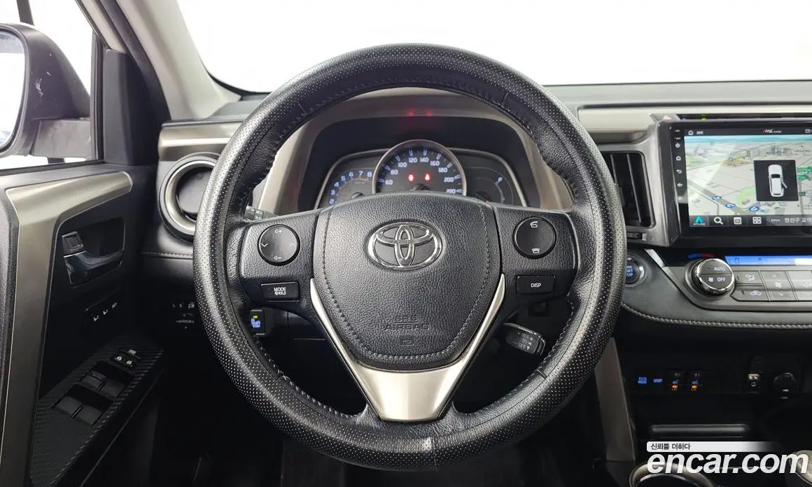 Toyota RAV4 2015 2.5 автомат (гидро), фото 13