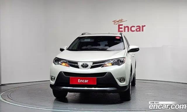 Toyota RAV4 2015 2.5 автомат (гидро), миниатюра 3