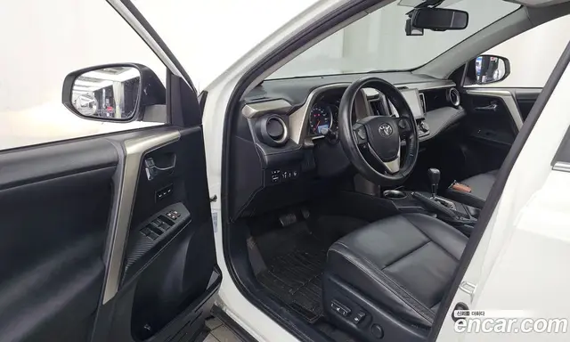 Toyota RAV4 2015 2.5 автомат (гидро), миниатюра 10