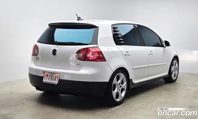 Volkswagen Golf 2008 2.0 автомат (гидро), миниатюра 2