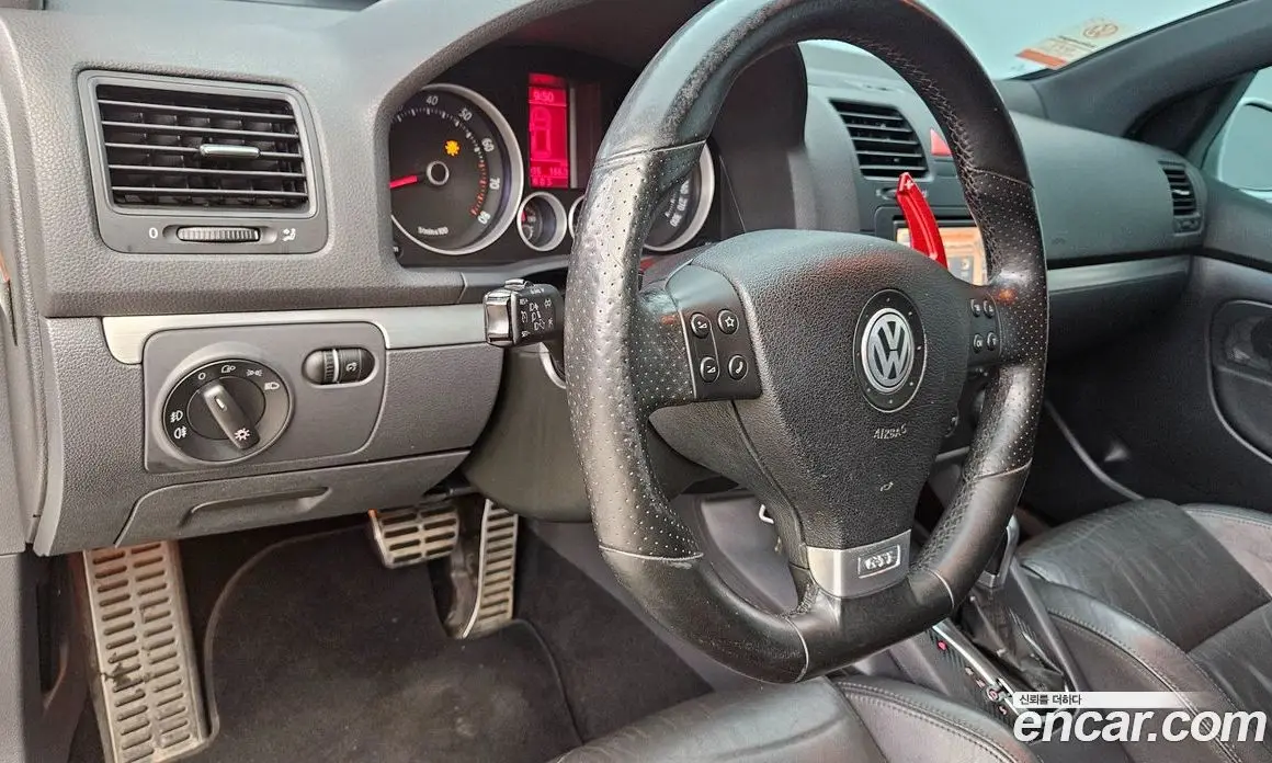Volkswagen Golf 2008 2.0 автомат (гидро), фото 12