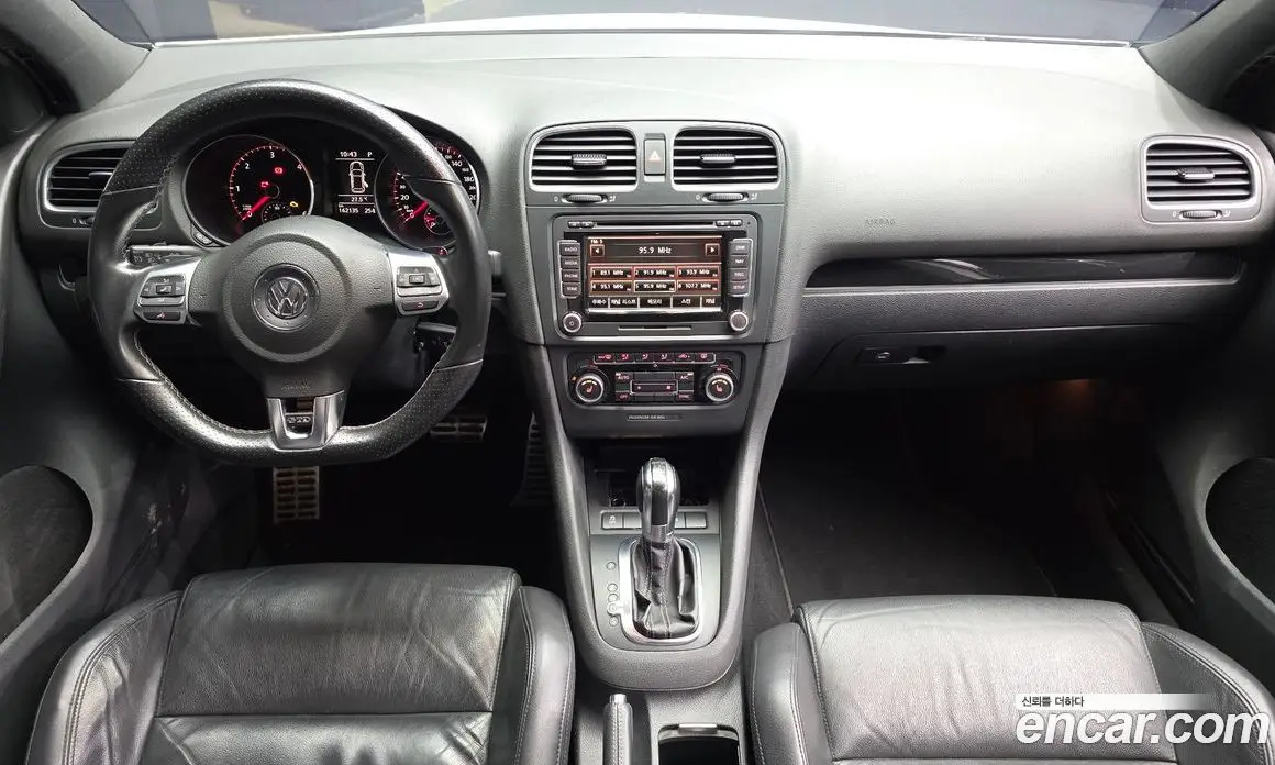 Volkswagen Golf 2013 2.0 автомат (гидро), фото 7