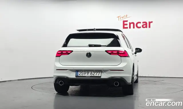 Volkswagen Golf 2024 2.0 автомат (гидро), миниатюра 4