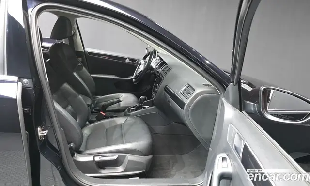 Volkswagen Jetta 2015 2.0 автомат (гидро), миниатюра 11