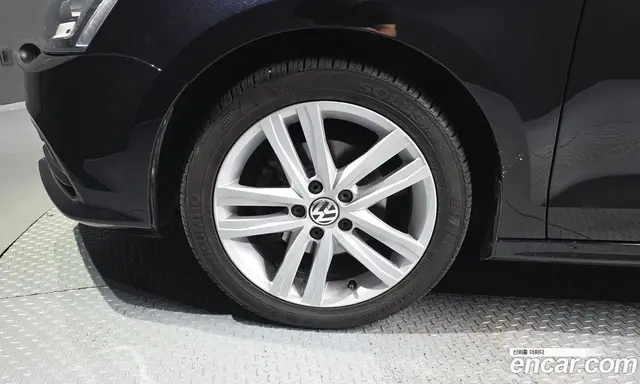 Volkswagen Jetta 2015 2.0 автомат (гидро), миниатюра 5