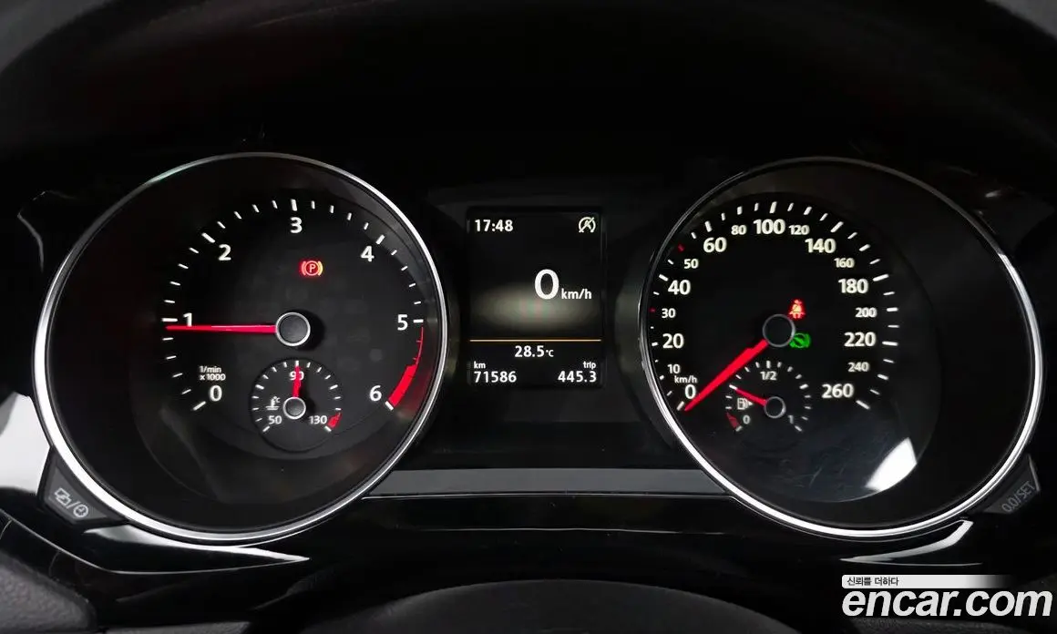 Volkswagen Jetta 2015 2.0 автомат (гидро), фото 8
