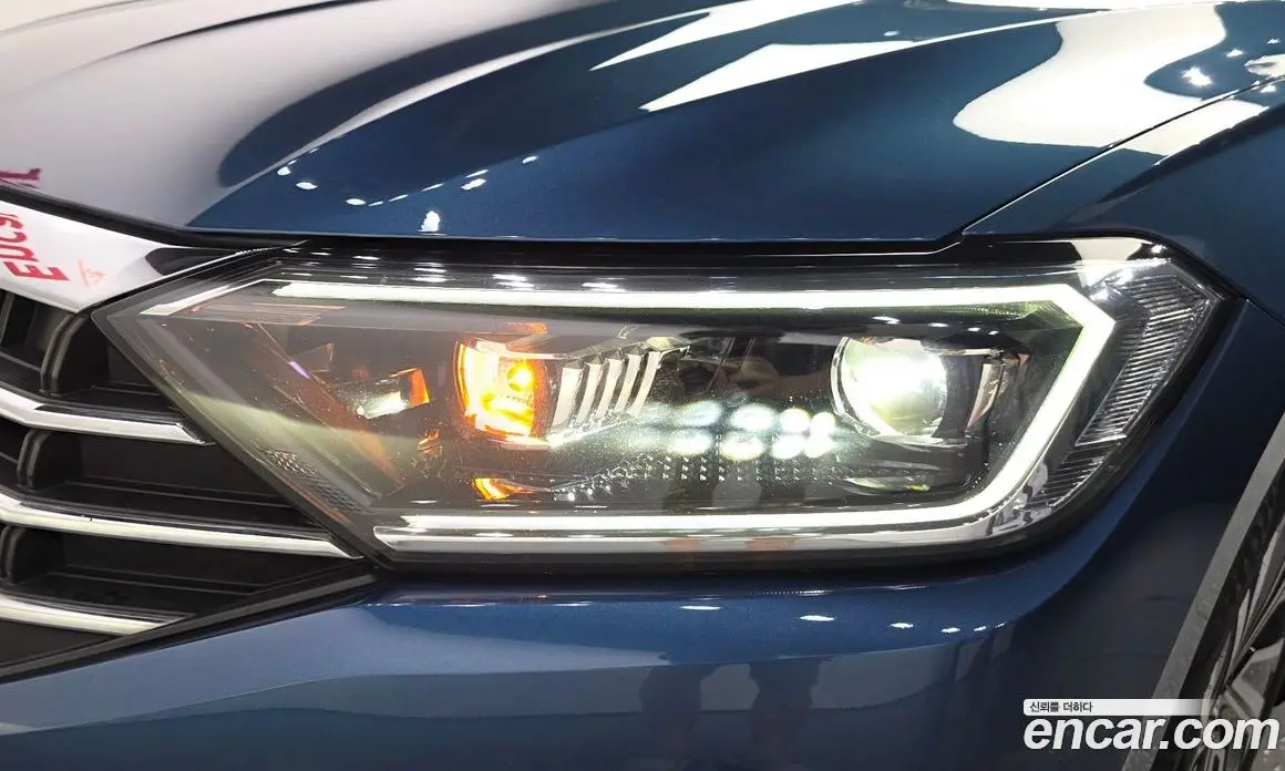 Volkswagen Jetta 2020 1.4 автомат (гидро), фото 8