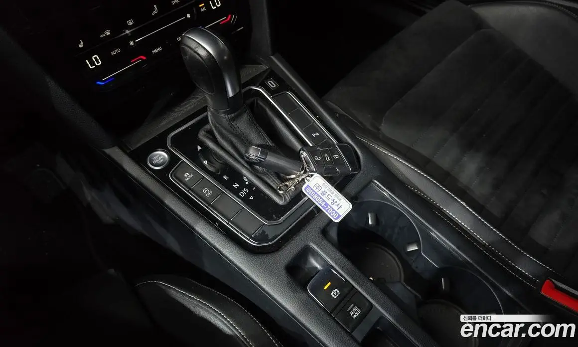 Volkswagen Passat 2021 2.0 автомат (гидро), фото 9