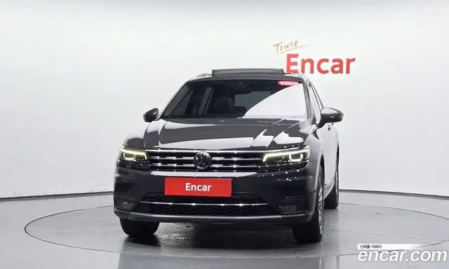 Volkswagen Tiguan 2018 2.0 автомат (гидро), миниатюра 2