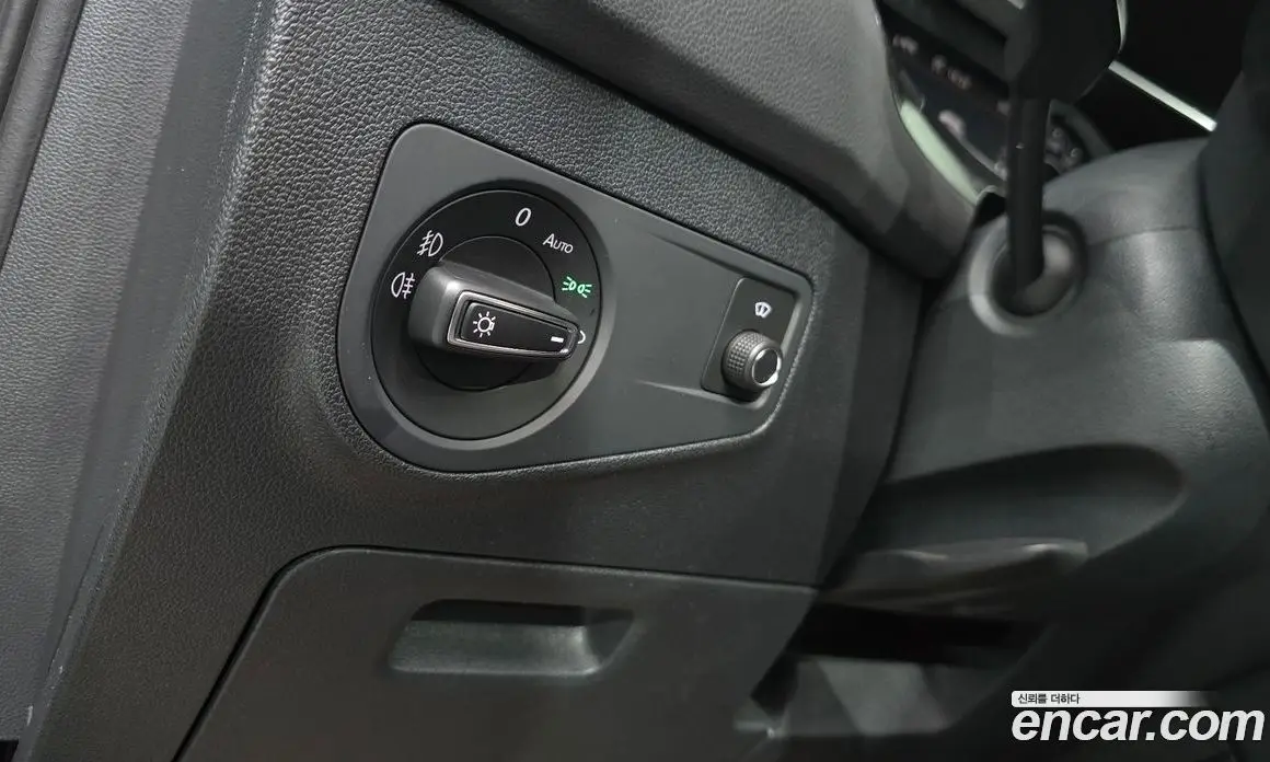 Volkswagen Tiguan 2018 2.0 автомат (гидро), фото 26