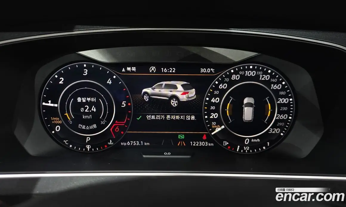 Volkswagen Tiguan 2018 2.0 автомат (гидро), фото 10