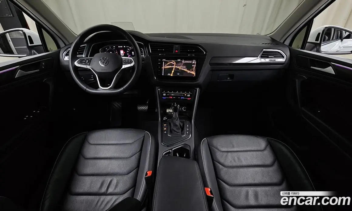Volkswagen Tiguan 2022 2.0 автомат (гидро), фото 9