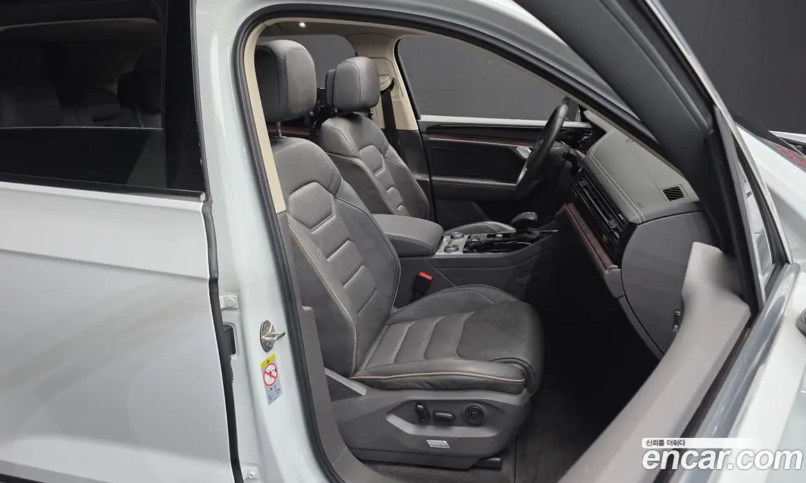 Volkswagen Touareg 2020 3.0 автомат (гидро), фото 12
