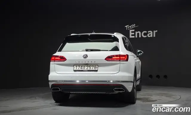 Volkswagen Touareg 2020 3.0 автомат (гидро), миниатюра 4