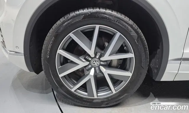 Volkswagen Touareg 2020 3.0 автомат (гидро), миниатюра 5