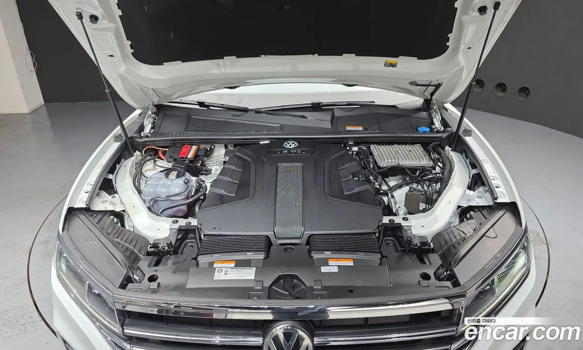 Volkswagen Touareg 2020 3.0 автомат (гидро), фото 6